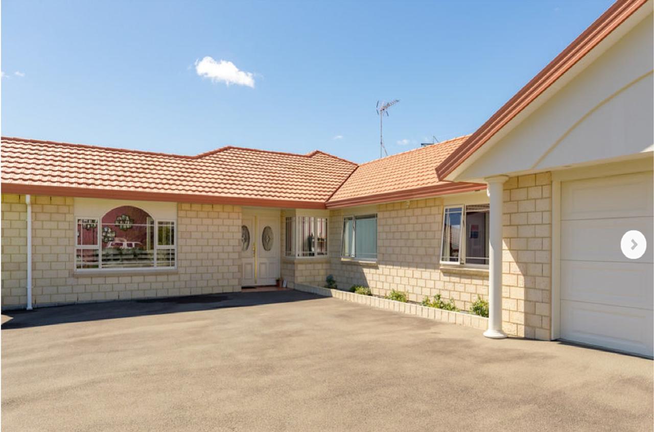 אפר האט Exclusive Birchville Residence מראה חיצוני תמונה